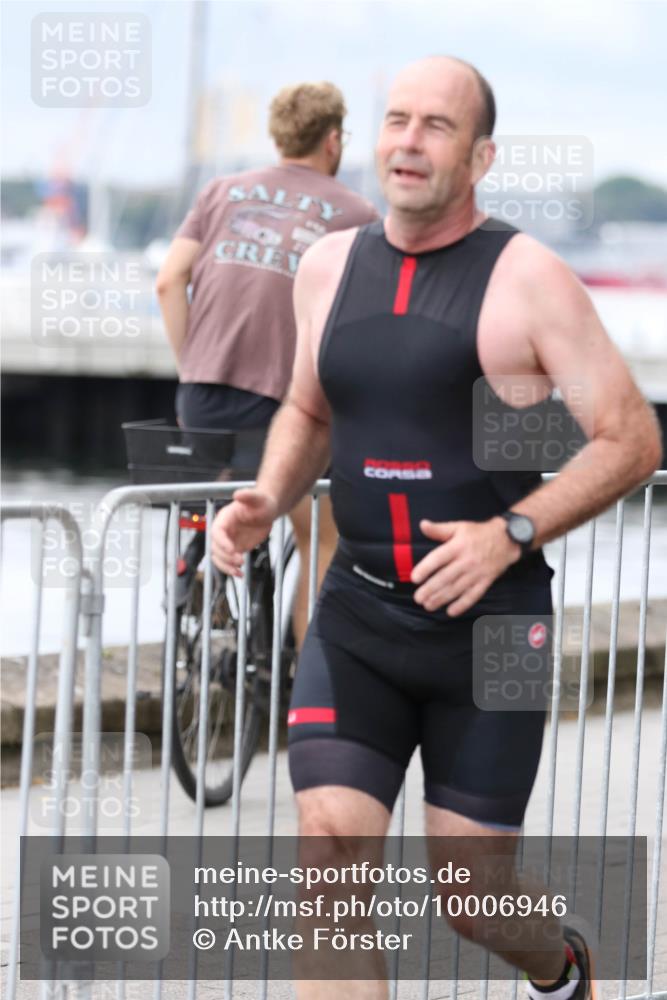 16.08.2026 - KN Förde Triathlon 2026 Antke Förster http://msf.ph/oto/10006946 16.08.2026 12:06:47 Laufen  meine-sportfotos.de