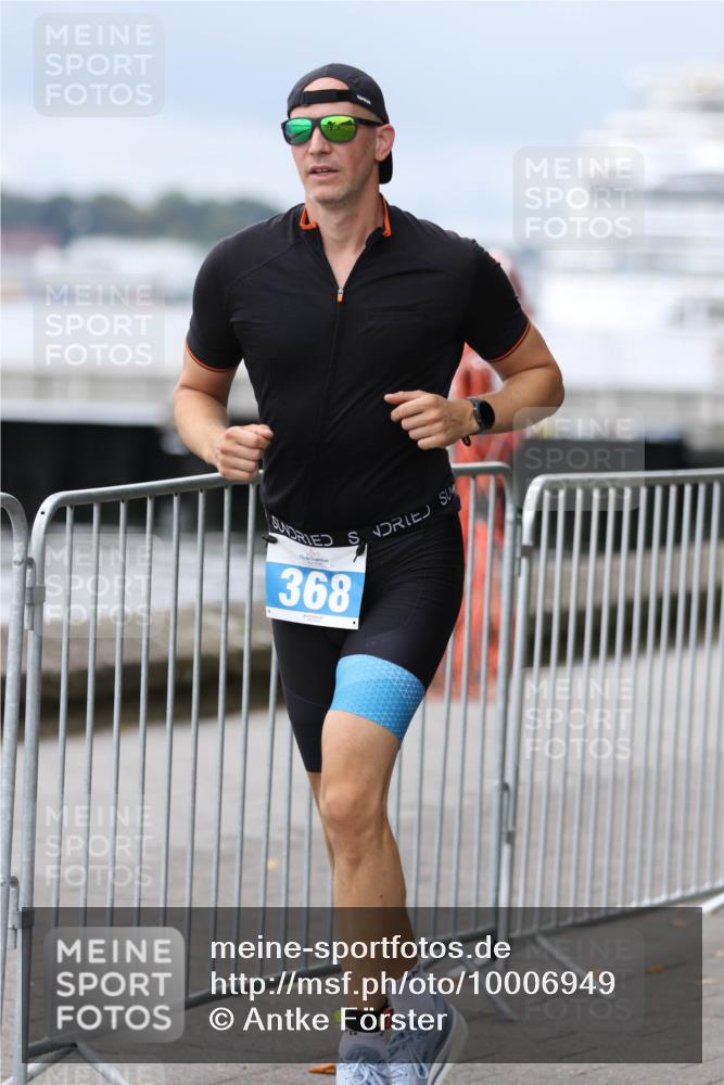 16.08.2026 - KN Förde Triathlon 2026 Antke Förster http://msf.ph/oto/10006949 16.08.2026 12:06:48 Laufen 368 meine-sportfotos.de