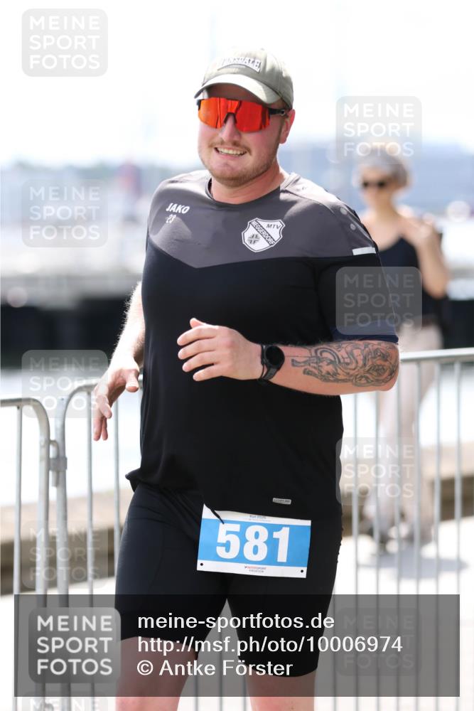 16.08.2026 - KN Förde Triathlon 2026 Antke Förster http://msf.ph/oto/10006974 16.08.2026 13:51:02 Laufen 2026, 581 meine-sportfotos.de