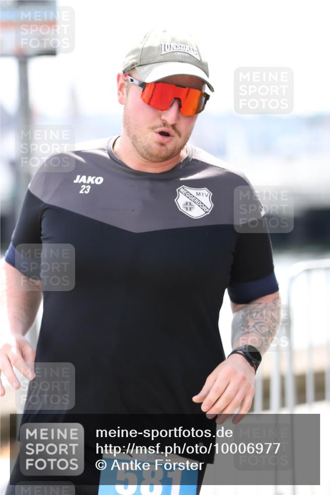 16.08.2026 - KN Förde Triathlon 2026 Antke Förster http://msf.ph/oto/10006977 16.08.2026 13:51:03 Laufen 23, 2026, 581 meine-sportfotos.de