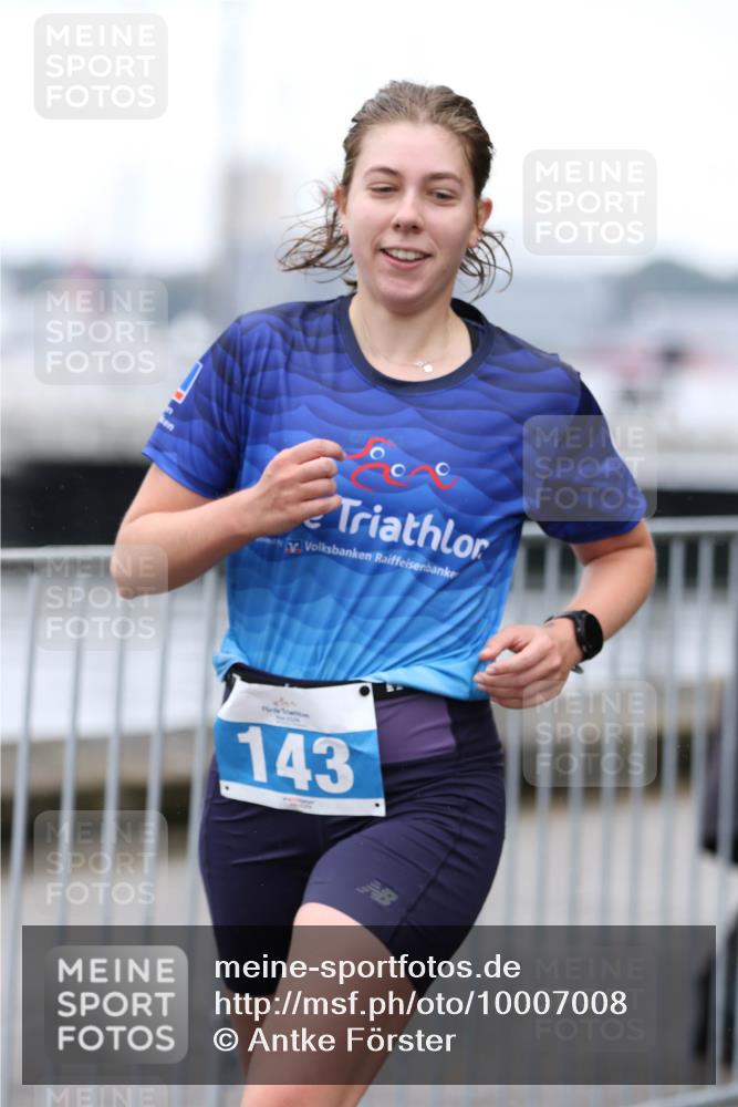 16.08.2026 - KN Förde Triathlon 2026 Antke Förster http://msf.ph/oto/10007008 16.08.2026 10:26:46 Laufen 143 meine-sportfotos.de