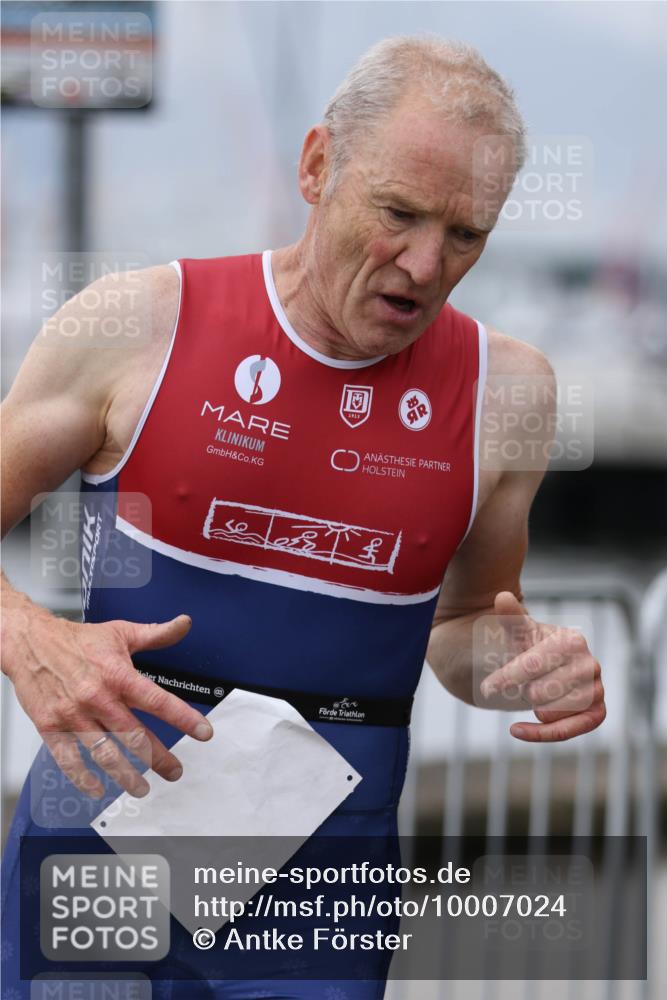 16.08.2026 - KN Förde Triathlon 2026 Antke Förster http://msf.ph/oto/10007024 16.08.2026 12:07:18 Laufen 1913, 25 meine-sportfotos.de