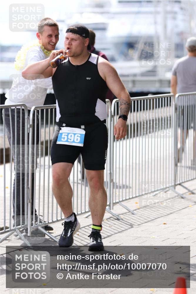 16.08.2026 - KN Förde Triathlon 2026 Antke Förster http://msf.ph/oto/10007070 16.08.2026 13:51:51 Laufen 596 meine-sportfotos.de
