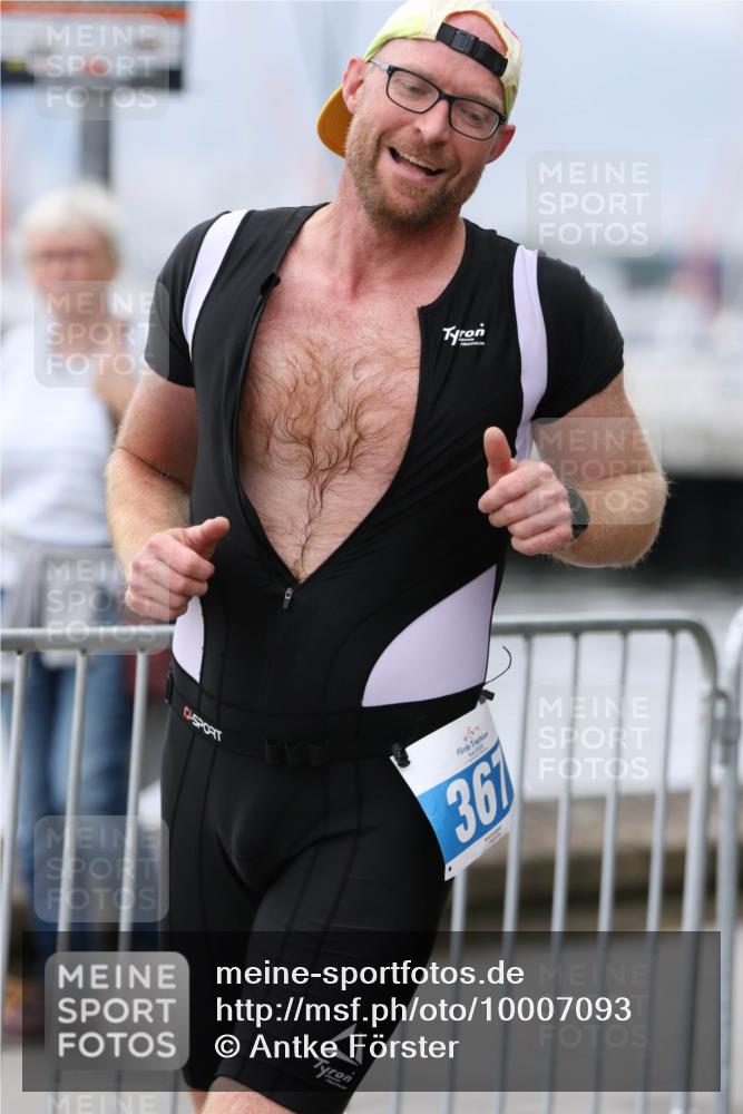 16.08.2026 - KN Förde Triathlon 2026 Antke Förster http://msf.ph/oto/10007093 16.08.2026 12:07:38 Laufen 361 meine-sportfotos.de