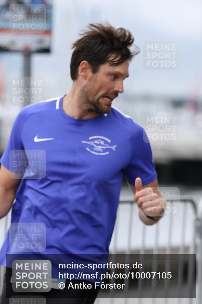 16.08.2026 - KN Förde Triathlon 2026 Antke Förster http://msf.ph/oto/10007105 16.08.2026 12:07:43 Laufen 109 meine-sportfotos.de