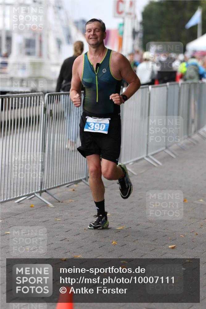 16.08.2026 - KN Förde Triathlon 2026 Antke Förster http://msf.ph/oto/10007111 16.08.2026 12:07:51 Laufen 390 meine-sportfotos.de