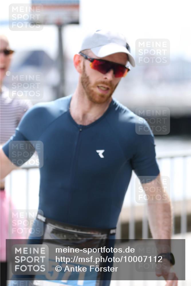 16.08.2026 - KN Förde Triathlon 2026 Antke Förster http://msf.ph/oto/10007112 16.08.2026 13:52:16 Laufen 571 meine-sportfotos.de