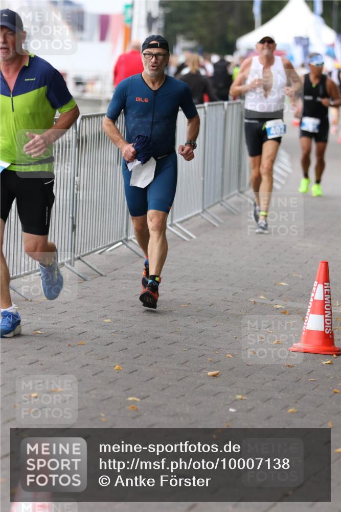 16.08.2026 - KN Förde Triathlon 2026 Antke Förster http://msf.ph/oto/10007138 16.08.2026 12:08:01 Laufen  meine-sportfotos.de