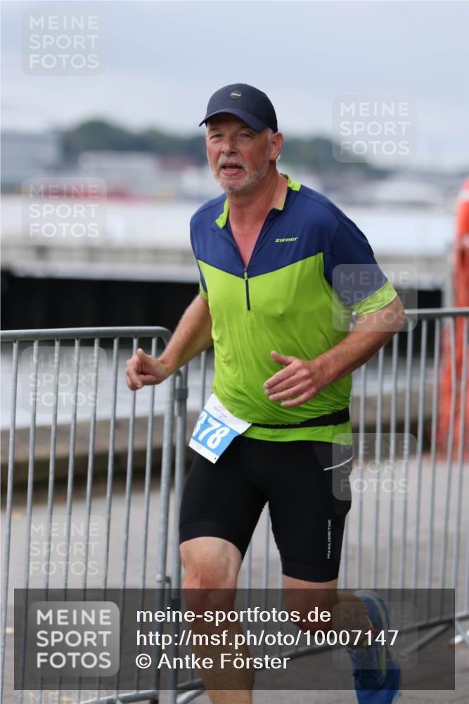 16.08.2026 - KN Förde Triathlon 2026 Antke Förster http://msf.ph/oto/10007147 16.08.2026 12:08:04 Laufen 178 meine-sportfotos.de