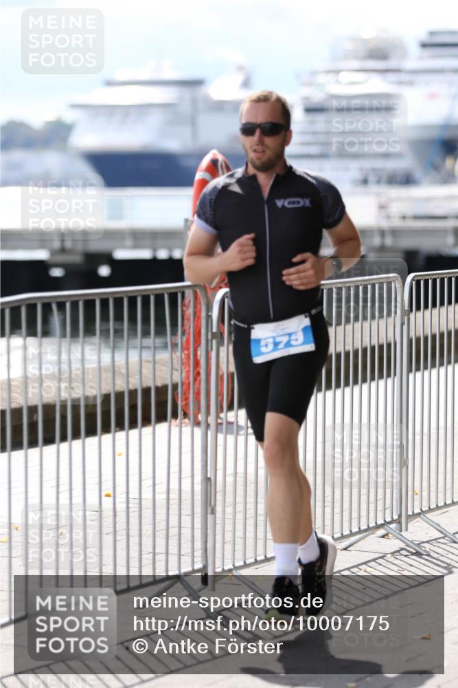 16.08.2026 - KN Förde Triathlon 2026 Antke Förster http://msf.ph/oto/10007175 16.08.2026 13:52:50 Laufen 579 meine-sportfotos.de