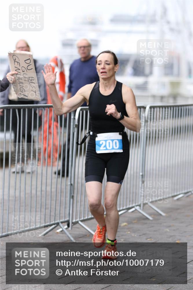 16.08.2026 - KN Förde Triathlon 2026 Antke Förster http://msf.ph/oto/10007179 16.08.2026 10:28:06 Laufen 200 meine-sportfotos.de