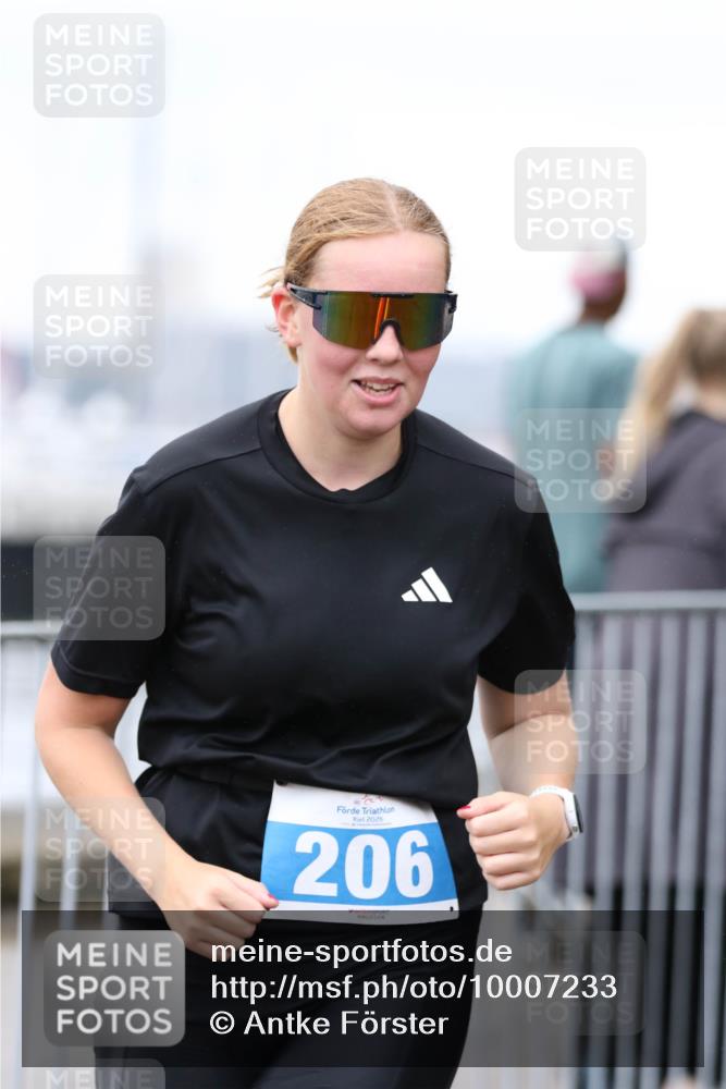 16.08.2026 - KN Förde Triathlon 2026 Antke Förster http://msf.ph/oto/10007233 16.08.2026 10:28:34 Laufen 2026, 206 meine-sportfotos.de