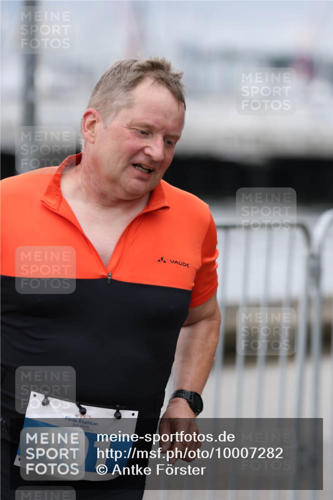16.08.2026 - KN Förde Triathlon 2026 Antke Förster http://msf.ph/oto/10007282 16.08.2026 12:08:54 Laufen 2026, 401 meine-sportfotos.de