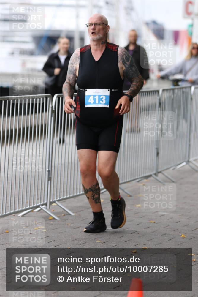 16.08.2026 - KN Förde Triathlon 2026 Antke Förster http://msf.ph/oto/10007285 16.08.2026 12:08:59 Laufen 413 meine-sportfotos.de