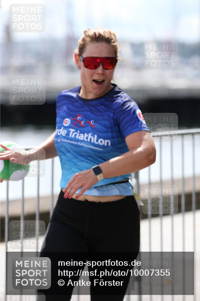 16.08.2026 - KN Förde Triathlon 2026 Antke Förster http://msf.ph/oto/10007355 16.08.2026 13:53:49 Laufen  meine-sportfotos.de