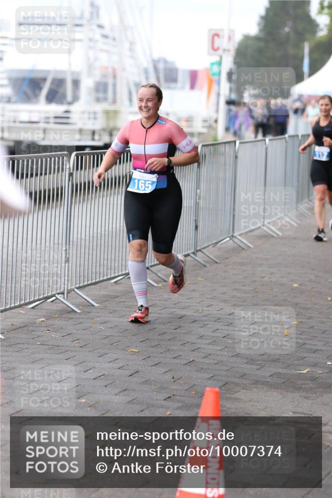 16.08.2026 - KN Förde Triathlon 2026 Antke Förster http://msf.ph/oto/10007374 16.08.2026 10:29:49 Laufen  meine-sportfotos.de