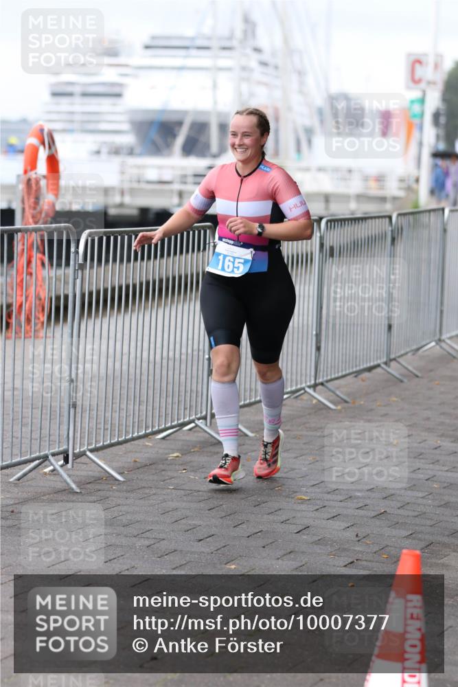16.08.2026 - KN Förde Triathlon 2026 Antke Förster http://msf.ph/oto/10007377 16.08.2026 10:29:50 Laufen  meine-sportfotos.de