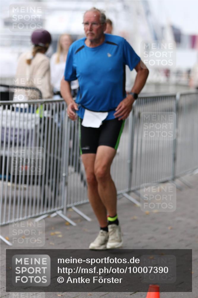 16.08.2026 - KN Förde Triathlon 2026 Antke Förster http://msf.ph/oto/10007390 16.08.2026 12:09:47 Laufen  meine-sportfotos.de