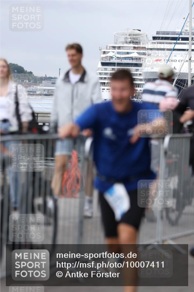 16.08.2026 - KN Förde Triathlon 2026 Antke Förster http://msf.ph/oto/10007411 16.08.2026 12:09:53 Laufen  meine-sportfotos.de