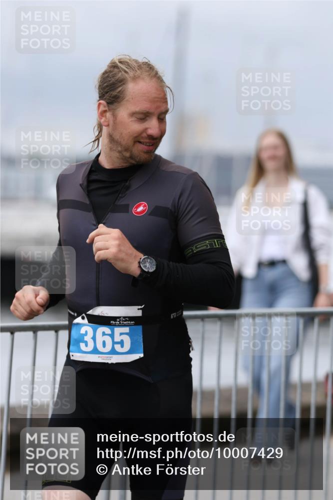 16.08.2026 - KN Förde Triathlon 2026 Antke Förster http://msf.ph/oto/10007429 16.08.2026 12:09:56 Laufen 365 meine-sportfotos.de