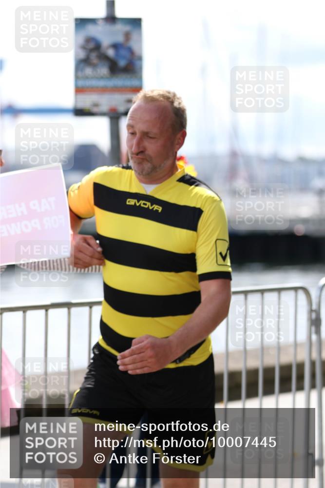 16.08.2026 - KN Förde Triathlon 2026 Antke Förster http://msf.ph/oto/10007445 16.08.2026 13:55:06 Laufen  meine-sportfotos.de