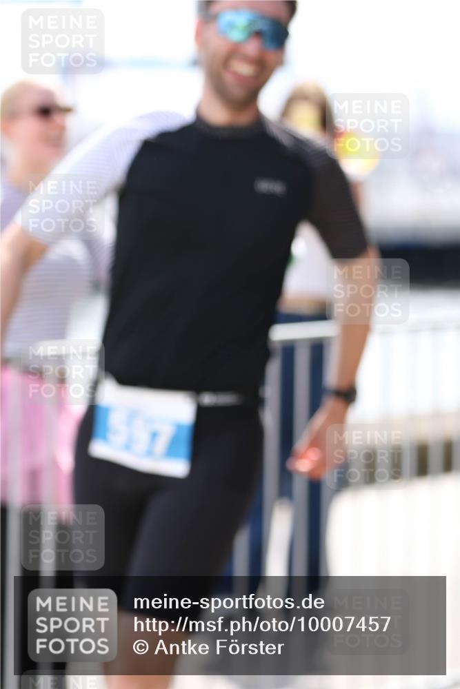 16.08.2026 - KN Förde Triathlon 2026 Antke Förster http://msf.ph/oto/10007457 16.08.2026 13:55:11 Laufen  meine-sportfotos.de