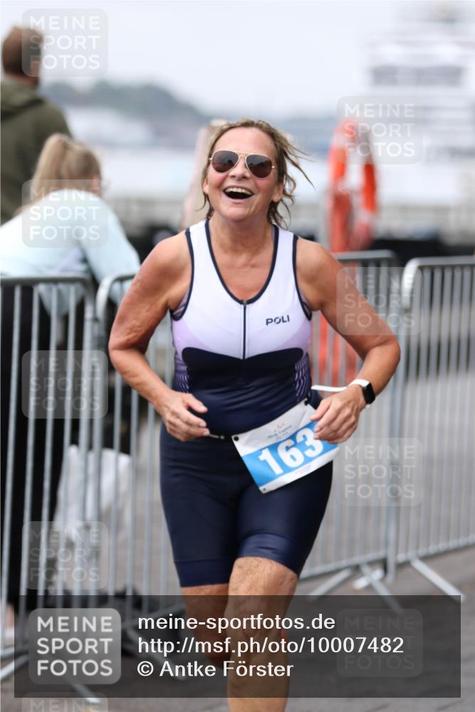 16.08.2026 - KN Förde Triathlon 2026 Antke Förster http://msf.ph/oto/10007482 16.08.2026 10:30:36 Laufen 163 meine-sportfotos.de