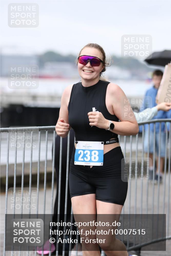 16.08.2026 - KN Förde Triathlon 2026 Antke Förster http://msf.ph/oto/10007515 16.08.2026 10:30:45 Laufen 2026, 238 meine-sportfotos.de