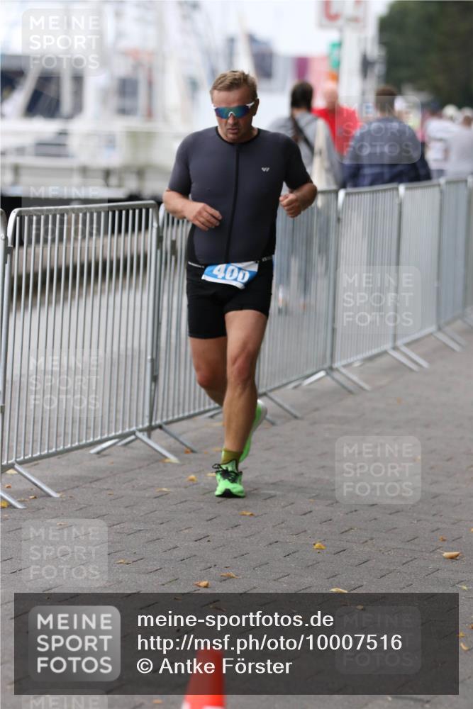 16.08.2026 - KN Förde Triathlon 2026 Antke Förster http://msf.ph/oto/10007516 16.08.2026 12:10:47 Laufen 400 meine-sportfotos.de