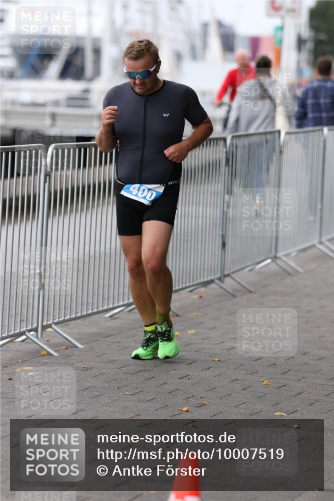 16.08.2026 - KN Förde Triathlon 2026 Antke Förster http://msf.ph/oto/10007519 16.08.2026 12:10:48 Laufen 400 meine-sportfotos.de