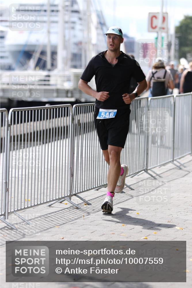 16.08.2026 - KN Förde Triathlon 2026 Antke Förster http://msf.ph/oto/10007559 16.08.2026 13:56:21 Laufen 546 meine-sportfotos.de