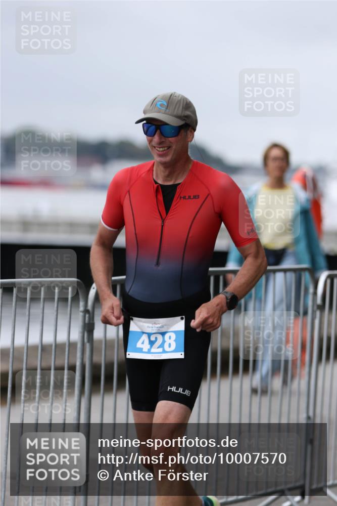 16.08.2026 - KN Förde Triathlon 2026 Antke Förster http://msf.ph/oto/10007570 16.08.2026 12:11:23 Laufen 428 meine-sportfotos.de