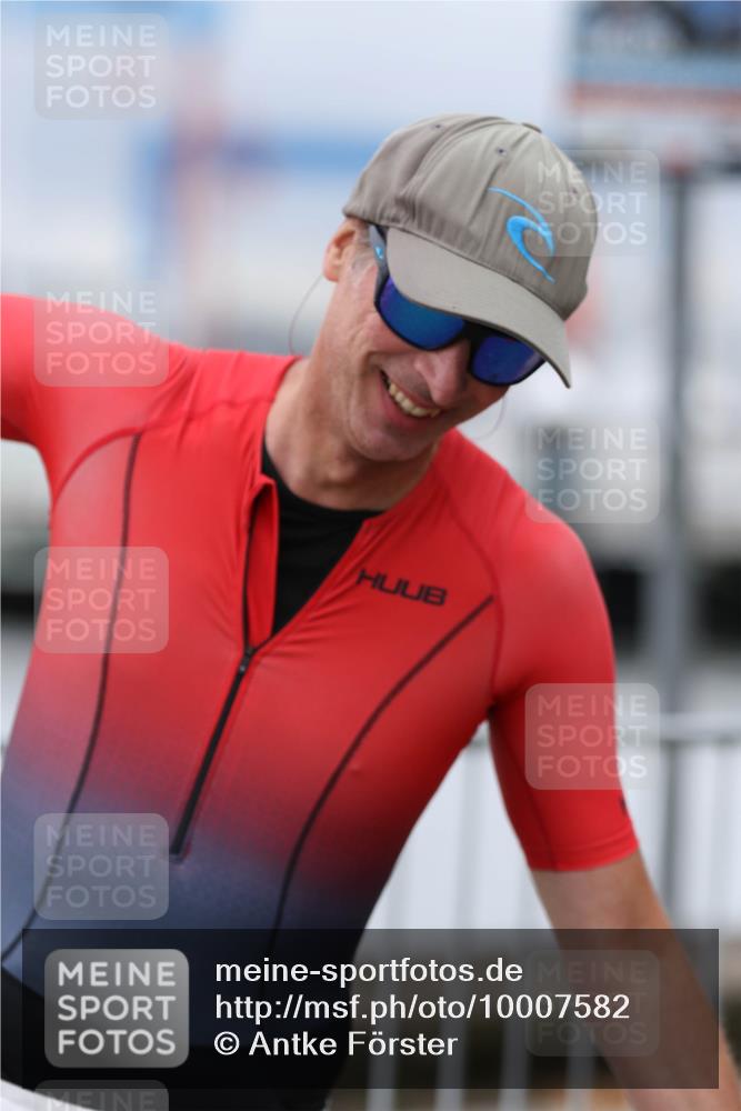 16.08.2026 - KN Förde Triathlon 2026 Antke Förster http://msf.ph/oto/10007582 16.08.2026 12:11:26 Laufen  meine-sportfotos.de
