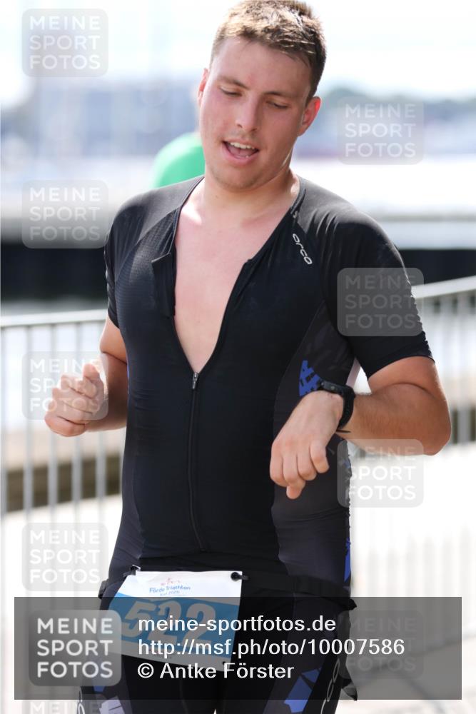 16.08.2026 - KN Förde Triathlon 2026 Antke Förster http://msf.ph/oto/10007586 16.08.2026 13:56:38 Laufen 2026, 522 meine-sportfotos.de