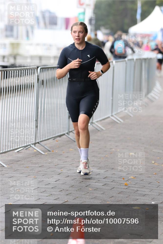 16.08.2026 - KN Förde Triathlon 2026 Antke Förster http://msf.ph/oto/10007596 16.08.2026 10:31:21 Laufen  meine-sportfotos.de