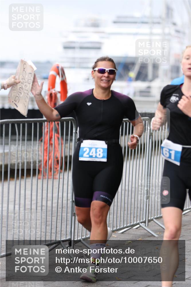 16.08.2026 - KN Förde Triathlon 2026 Antke Förster http://msf.ph/oto/10007650 16.08.2026 10:31:41 Laufen 248, 61, 227 meine-sportfotos.de