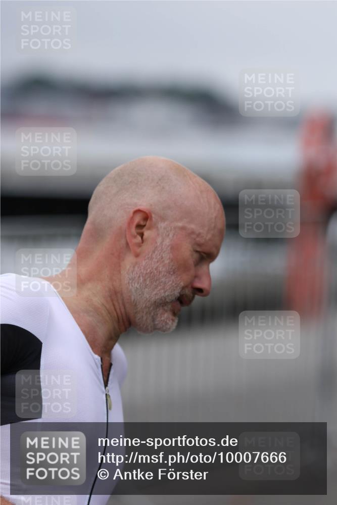 16.08.2026 - KN Förde Triathlon 2026 Antke Förster http://msf.ph/oto/10007666 16.08.2026 12:12:03 Laufen  meine-sportfotos.de