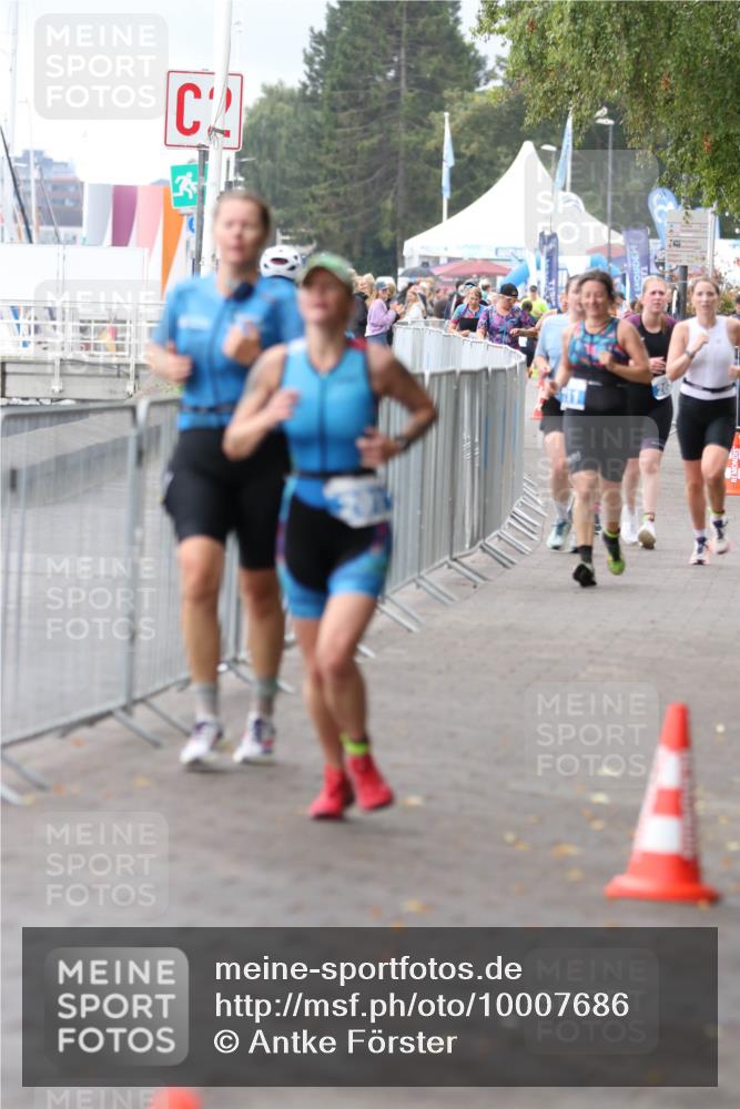 16.08.2026 - KN Förde Triathlon 2026 Antke Förster http://msf.ph/oto/10007686 16.08.2026 10:31:57 Laufen  meine-sportfotos.de