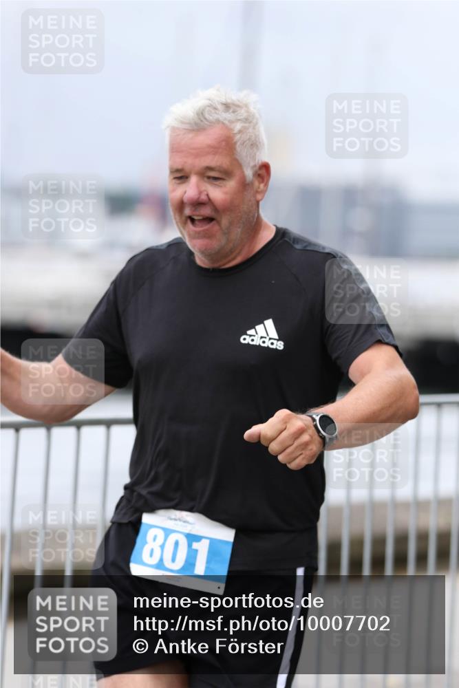 16.08.2026 - KN Förde Triathlon 2026 Antke Förster http://msf.ph/oto/10007702 16.08.2026 12:12:40 Laufen 801 meine-sportfotos.de
