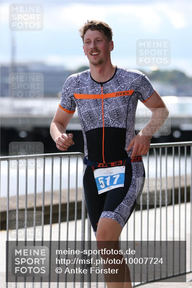 16.08.2026 - KN Förde Triathlon 2026 Antke Förster http://msf.ph/oto/10007724 16.08.2026 13:58:14 Laufen 577, 3 meine-sportfotos.de