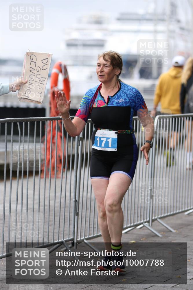 16.08.2026 - KN Förde Triathlon 2026 Antke Förster http://msf.ph/oto/10007788 16.08.2026 10:32:25 Laufen 171 meine-sportfotos.de
