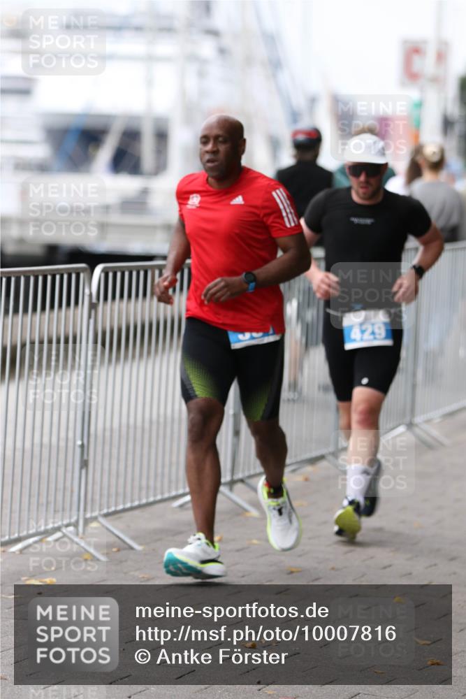 16.08.2026 - KN Förde Triathlon 2026 Antke Förster http://msf.ph/oto/10007816 16.08.2026 12:14:01 Laufen 429 meine-sportfotos.de