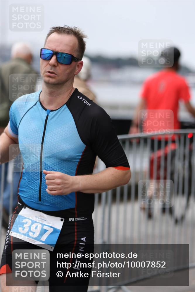 16.08.2026 - KN Förde Triathlon 2026 Antke Förster http://msf.ph/oto/10007852 16.08.2026 12:14:13 Laufen 397 meine-sportfotos.de