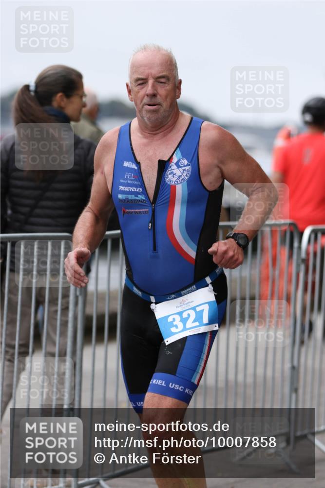 16.08.2026 - KN Förde Triathlon 2026 Antke Förster http://msf.ph/oto/10007858 16.08.2026 12:14:15 Laufen 2026, 327 meine-sportfotos.de