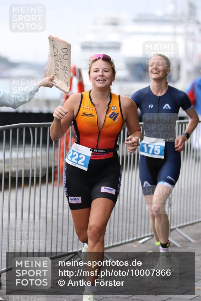 16.08.2026 - KN Förde Triathlon 2026 Antke Förster http://msf.ph/oto/10007866 16.08.2026 10:33:01 Laufen 222, 175 meine-sportfotos.de