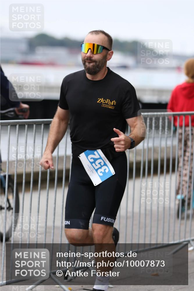 16.08.2026 - KN Förde Triathlon 2026 Antke Förster http://msf.ph/oto/10007873 16.08.2026 12:14:30 Laufen 352 meine-sportfotos.de