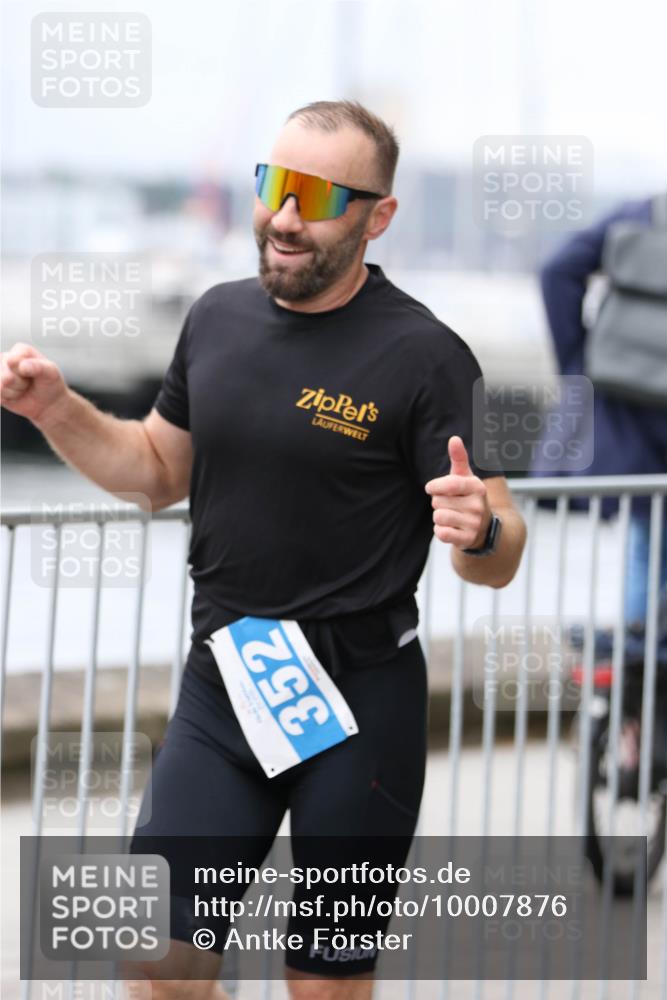 16.08.2026 - KN Förde Triathlon 2026 Antke Förster http://msf.ph/oto/10007876 16.08.2026 12:14:31 Laufen 352 meine-sportfotos.de