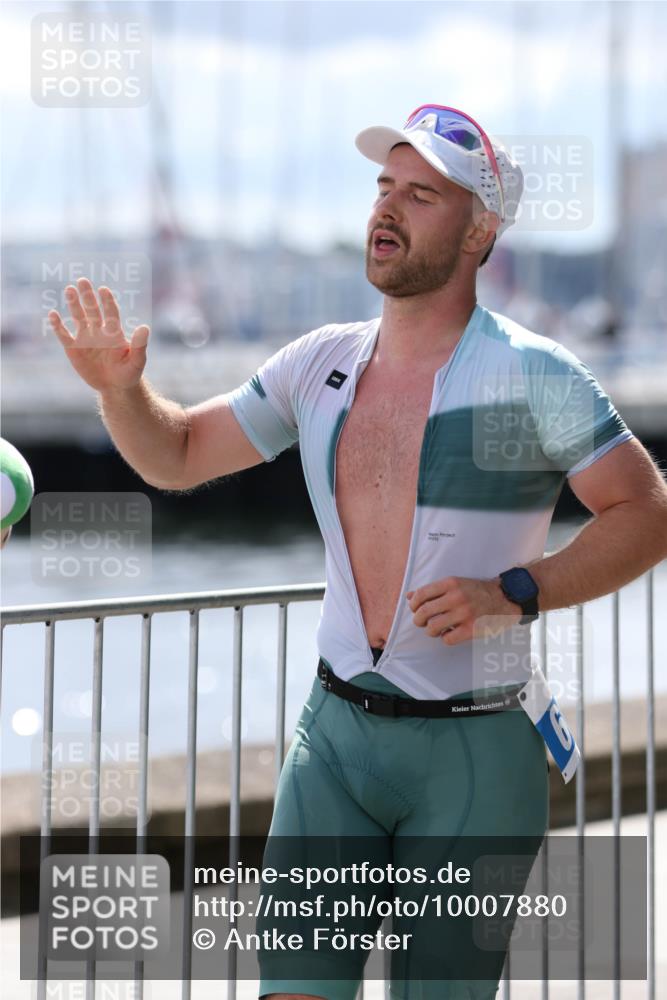 16.08.2026 - KN Förde Triathlon 2026 Antke Förster http://msf.ph/oto/10007880 16.08.2026 13:59:50 Laufen  meine-sportfotos.de
