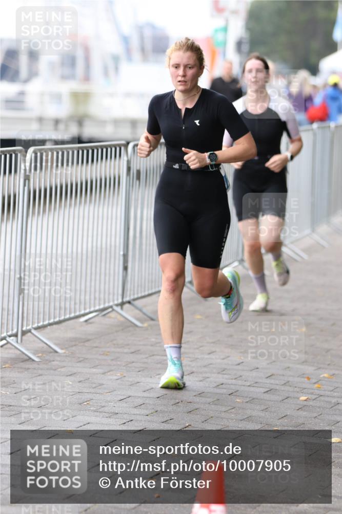 16.08.2026 - KN Förde Triathlon 2026 Antke Förster http://msf.ph/oto/10007905 16.08.2026 10:33:14 Laufen  meine-sportfotos.de