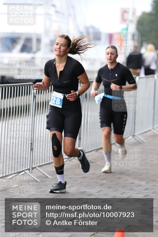 16.08.2026 - KN Förde Triathlon 2026 Antke Förster http://msf.ph/oto/10007923 16.08.2026 10:33:26 Laufen 28 meine-sportfotos.de